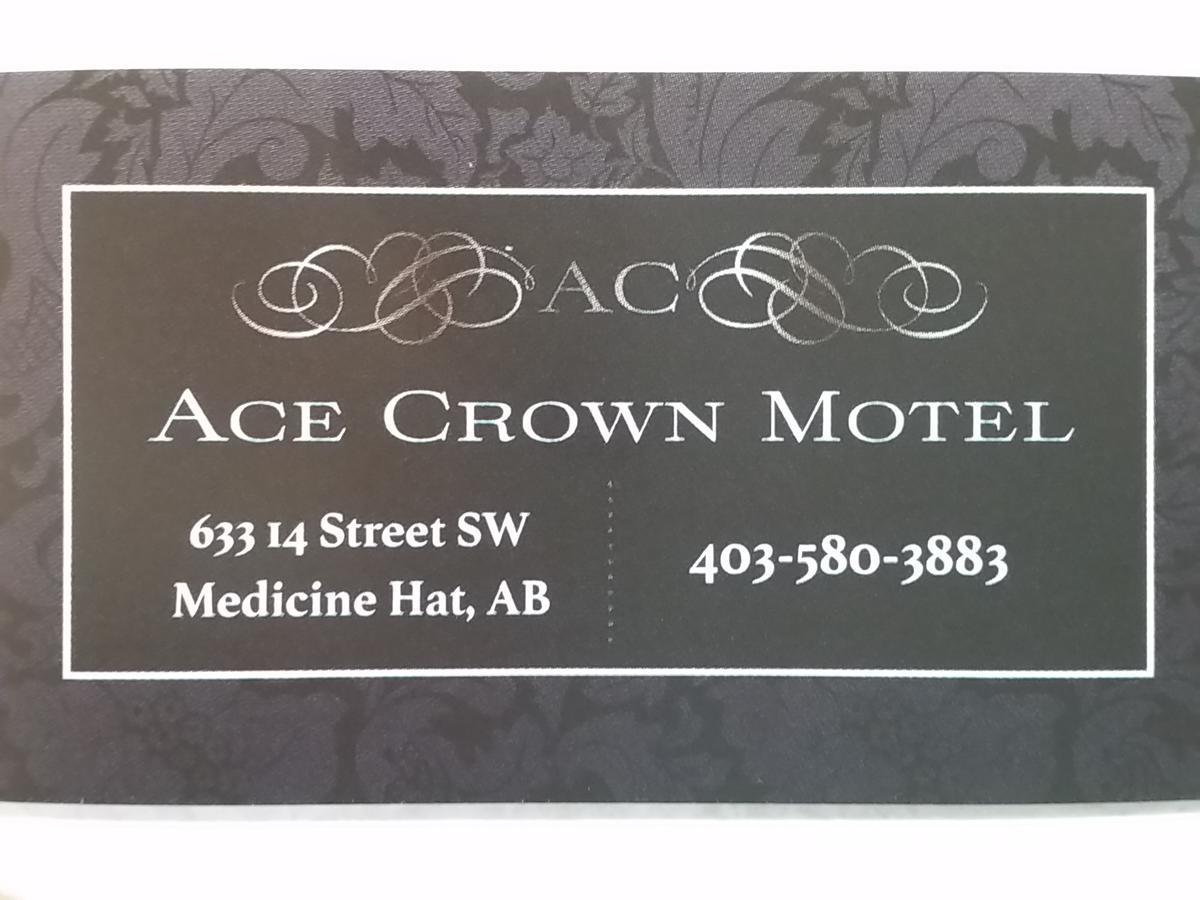 Ace Crown Motel Medicine Hat Esterno foto